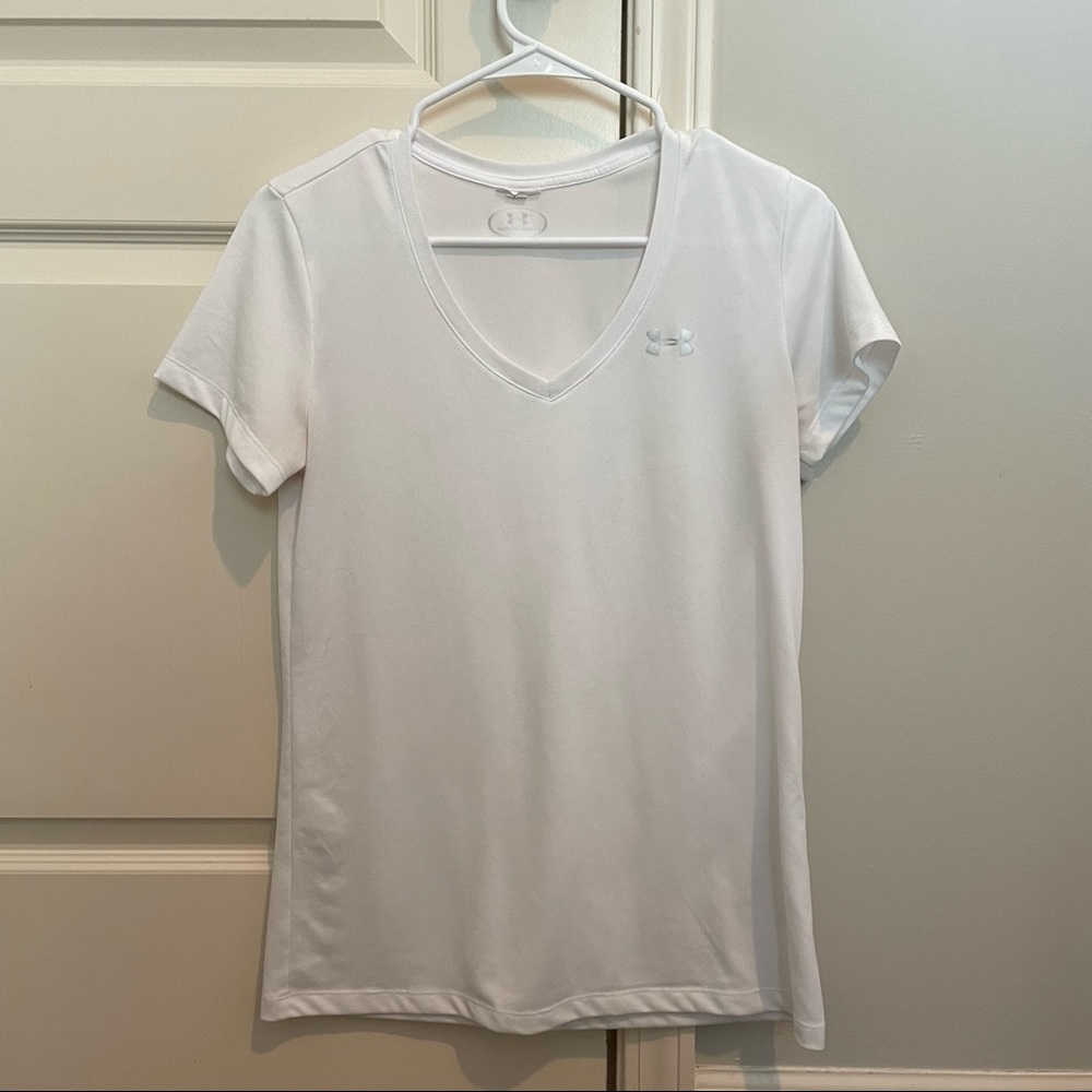 Under Armour T-shirt